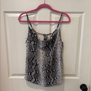Allie Rose faux snakeskin top, small 🔵